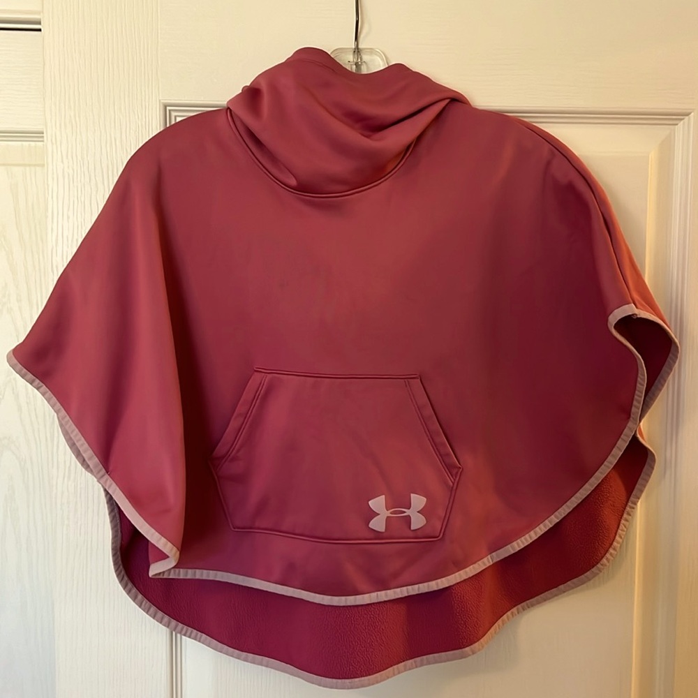 Under Armour Girls size medium poncho